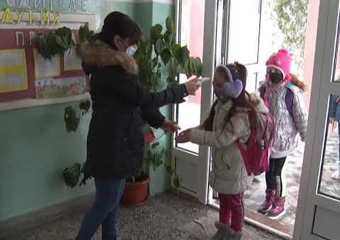 Info – Pocetak skolske godine u OS Raska u Raski (TV KCN 19.01.2021)