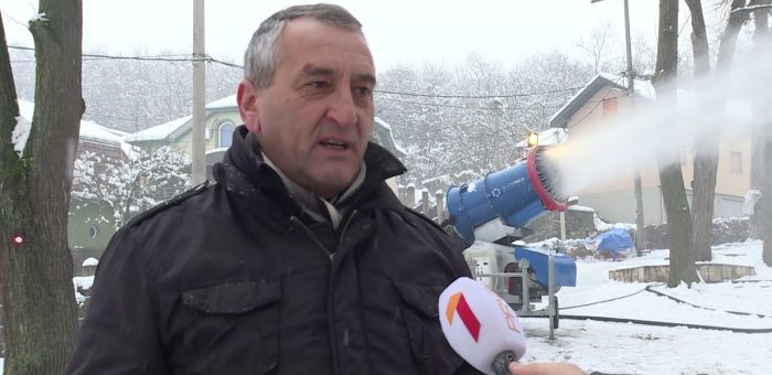 Info – Pravljenje vestackog snega u Jagodini (TV KCN 14.01.2021)