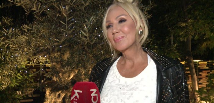 Lepa Brena: Milan Jevtic od slatkog decaka sazreo u profesionalca na estradi (TV KCN)