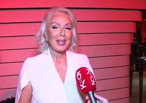 Opušteno sa Brenom na red carpetu u Beogradu (TV KCN)