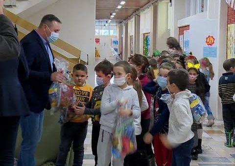 Info – Podela paketica (TV KCN 17.12.2021)
