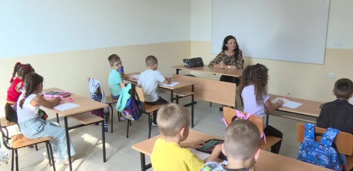 Info – Osnovna skola u Glogovcu spremno docekala djake (TV KCN 01.09.2022)