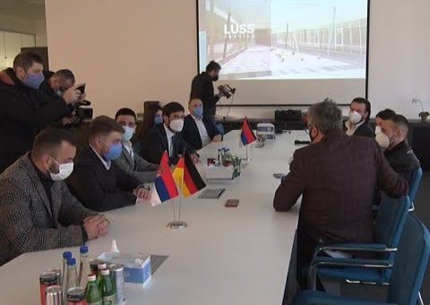 Info – Filip Plein zainteresovan za saradnju sa LUSS tekstilom (TV KCN 02.03.2021)