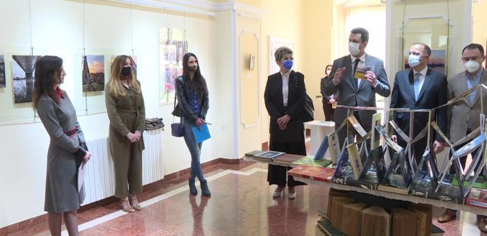 Info – Šabački umetnički omaž (TV KCN 22.04.2021)