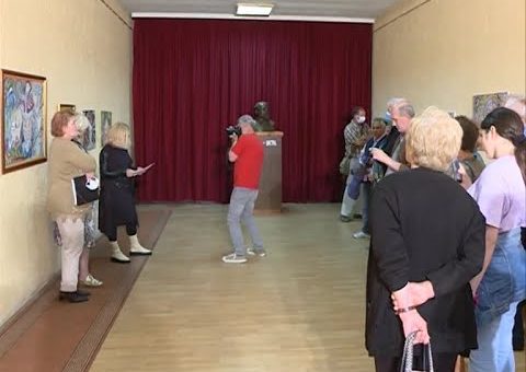 Info – Izlozba slika Marije Simic u Jagodini (TV KCN 04.06.2021)