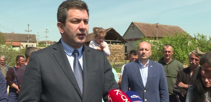 Info – Asfaltiranje ulica u Grusicu (TV KCN 04.05.2022)