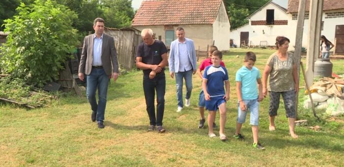 Info – GRADONACELNIK SAPCA POSETIO POLJOPRIVREDNO  DOMAĆINSTVO U LIPOLISTU (TV KCN 23.06.2022)