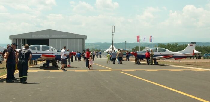 Info – Predsednik Vučić otvorio aerodrom kod Kruševca (TV KCN 26.06.2022)