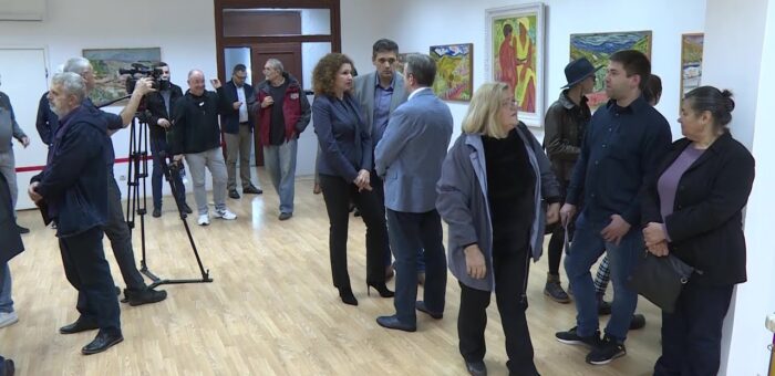Info – Otvorena izlozba slika Petra Dobrovica u Cupriji (TV KCN 12.10.2022)